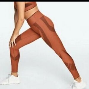 Victoria Secret Pink Everyday Seamless  Leggings Burnt Orange Size Meduim